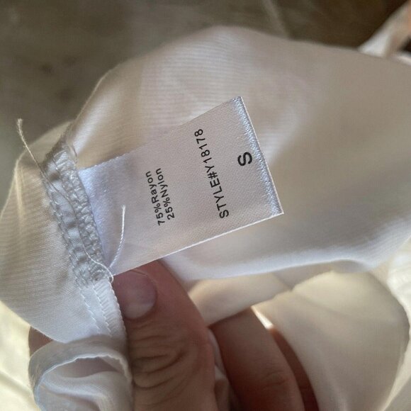 Do & Be Size Small S  White‎ Tank Sleeveless Blouse Shirt Tank Top Scrunched - Picture 7 of 7